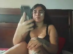 Cam4 Watch Live Sex Cams of KreepyH0e_