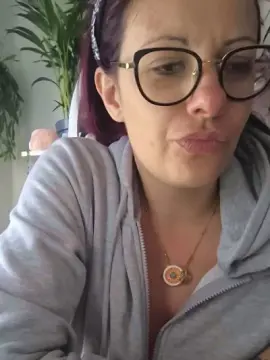 Cam4 Private Sex Chat of cerise132