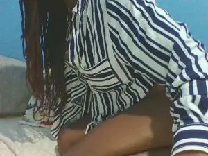 Cam4 Sex Cam of bellahotsexy2