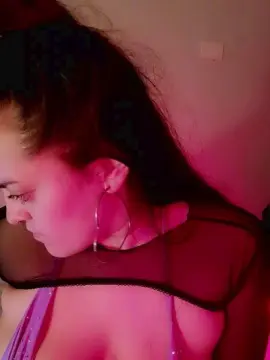 Cam4 Watch Live Sex Cams of Anahisnina