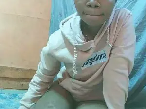 Cam4 Private Sex Chat of YummyEmma