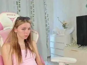 Cam4 Live Porn of ElviraYorio