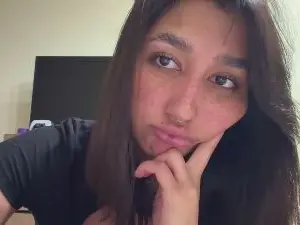 Cam4 Best Webcam of YingPopichak