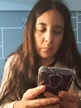 Cam4 Live Sex Cam of MoiraKiss