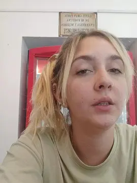 Cam4 Watch Live Sex Cams of Ayee25