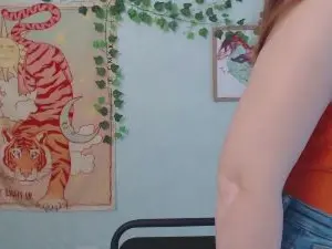 Cam4 Adult Webcam of Very_Shy_Girl