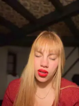 Cam4 Live Sex of Saritafer77