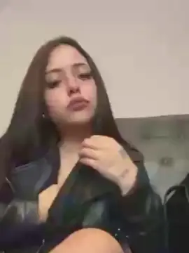Cam4 Watch Live Sex Cams of Candydollbby66