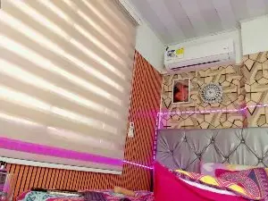 Cam4 Live Sex Cam of Charlotteocute