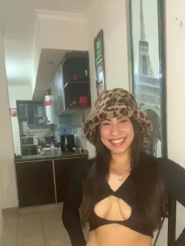 Cam4 Free Live Porn of ZairaRey