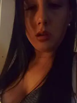 Cam4 Live Sex Cam of Lupita74