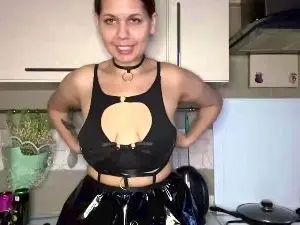 Cam4 Live Sex Cam of CasandraGaler