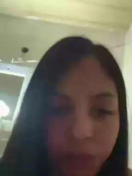 Cam4 Live Sex of Micxxxbebe