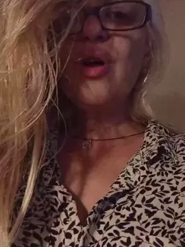 Cam4 Live Porn of anaana_sexy
