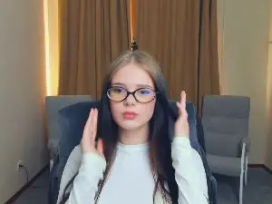 Cam4 Free Live Porn of LasandraJahnke