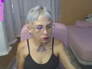 Cam4 Adult Webcams of mooncat85