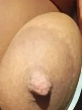 Cam4 Adult Video Chat of bia383