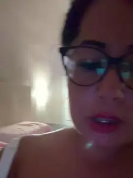 Cam4 Best Webcam of Mikela_
