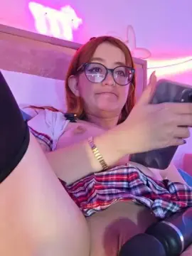 Cam4 Watch Live Sex Cams of Littlejenn777