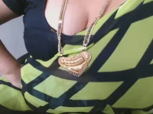 Cam4 Private Sex Chat of hot_pavitra