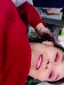 Cam4 Live Sex Cam of clementine29