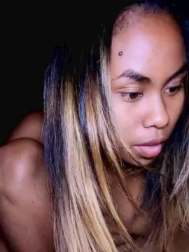 Cam4 Sex Cam of Dinah974