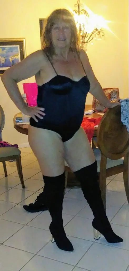 curvygranny1972