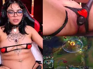 Cam4 Adult Webcam of Nyveth