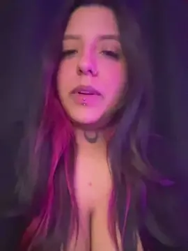 Cam4 Free Porn Cam of technob1tch