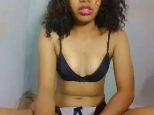 Cam4 Live Sex Cam of Alinesexee