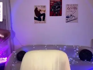 Cam4 Adult Video Chat of LexieVaka