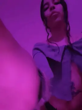 Cam4 Live Sex of hornyhadita