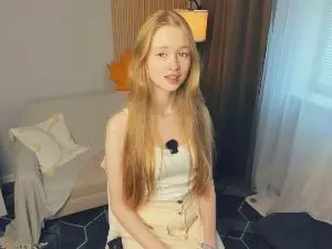Cam4 Nude Webcam of NikitaLorincz