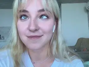 Cam4 Adult Video Chat of JaimieBrana