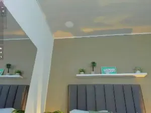 Cam4 Live Sex of alessia_leroy