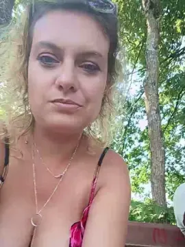 Cam4 Free Live Porn of Sexylovexx44