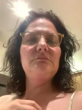 Cam4 Free Live Porn of Hatleyjoker66
