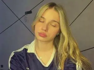 Cam4 Nude Webcam of LindseyWatah