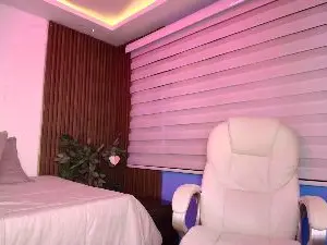 Cam4 Nude Webcam of Mili_Cat
