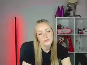 Cam4 Nude Webcam of EvelynBlond