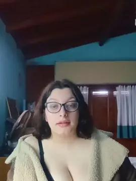 Cam4 Free Porn Cam of Yuxxxa