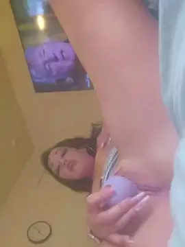 Cam4 Live Sex Cam of 34baby