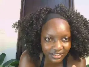 Cam4 Live Sex of Shayne_Akinyi
