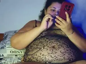 Cam4 Live Sex of Bbwroyaltty