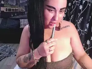 Cam4 Watch Live Sex Cams of DesyAss