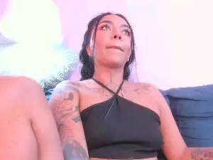 Cam4 Live Sex Cam of misssoffi