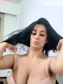 Cam4 Sex Cam of Miquilu04