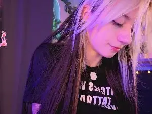 Cam4 Watch Live Sex Cams of MildredCumby