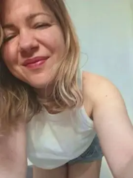 Cam4 Adult Video Chat of Malika025