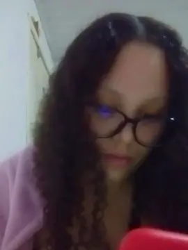 Cam4 Sex Chat of AnnezinhaHot